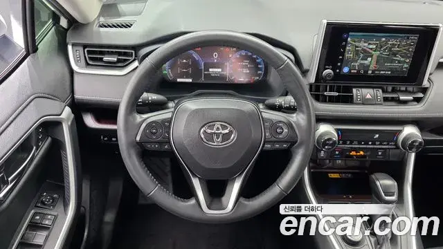 Toyota RAV4 2024 — Şəkil 15/33