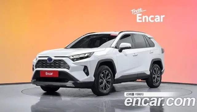 Toyota RAV4 2024 — Şəkil 29/33