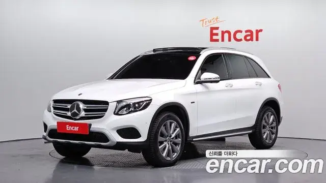 Mercedes-Benz GLC-Class 2018 — ფოტო 29/34