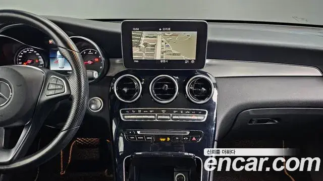 Mercedes-Benz GLC-Class 2018 — ფოტო 2/34
