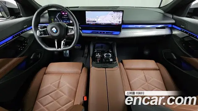 BMW 5 Series 2024 — ფოტო 20/36