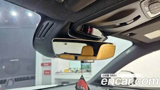Volvo XC40 2019 — Şəkil 3/33
