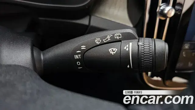 Volvo XC40 2019 — Şəkil 4/33