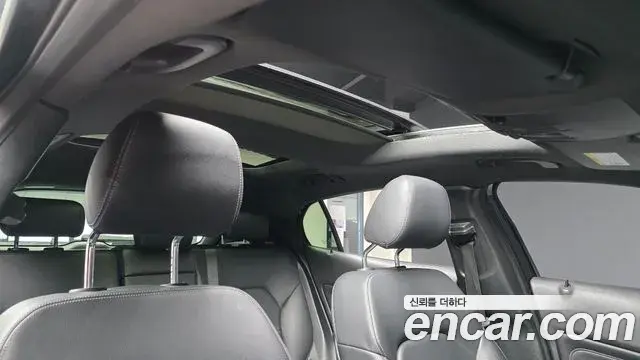 Mercedes-Benz GLA-Class 2019 — Photo 29/31
