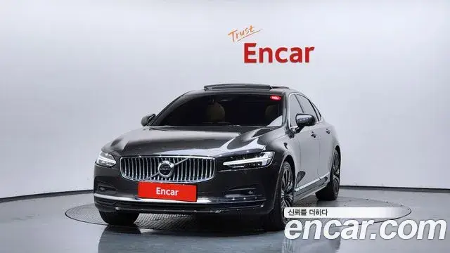 Volvo S90 2023 — ფოტო 30/41