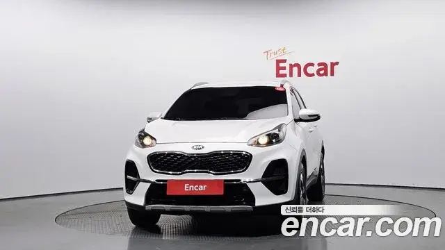 Kia Sportage The Bold 2018 — ფოტო 19/32