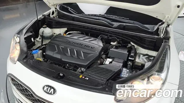 Kia Sportage The Bold 2018 — ფოტო 20/32