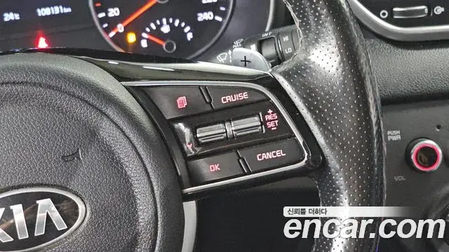 Kia Sportage The Bold 2018 — ფოტო 10/32