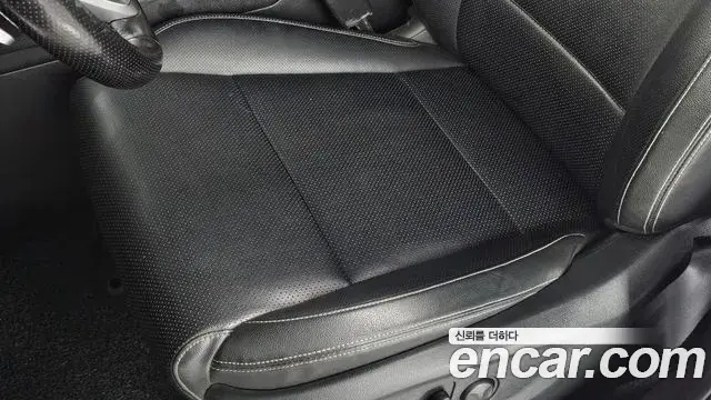 Kia Sportage The Bold 2018 — ფოტო 12/32