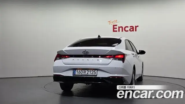 Hyundai Avante 2020 — Фото 4/20
