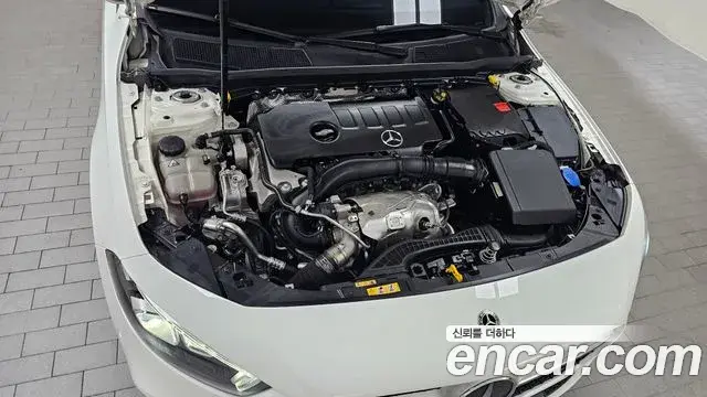 Mercedes-Benz A-Class 2023 — Photo 16/30