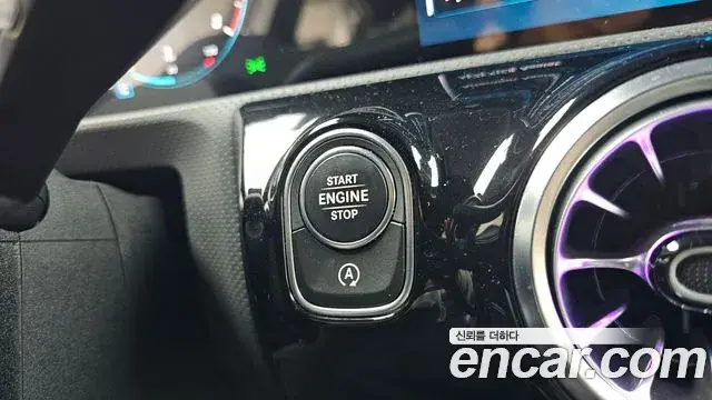 Mercedes-Benz A-Class 2023 — Photo 29/30