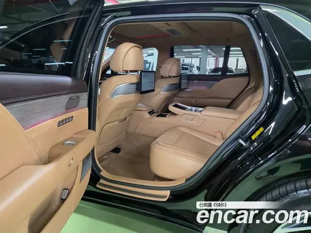 Genesis G90 2022 — Şəkil 18/20