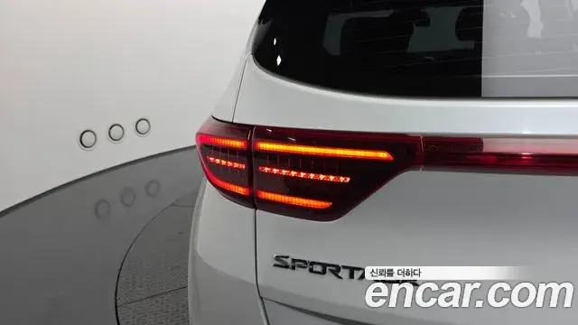 Kia Sportage The Bold 2019 — Photo 29/32