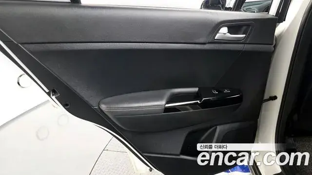 Kia Sportage The Bold 2019 — Photo 2/32