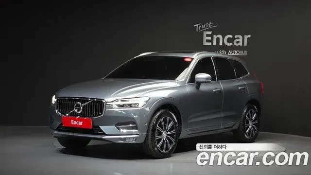 Volvo XC60 2018 — Şəkil 8/35