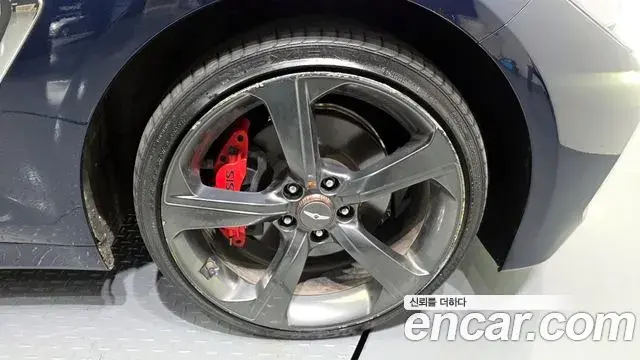 Genesis G70 2018 — Şəkil 24/32
