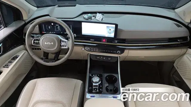 Kia Carnival 2024 — ფოტო 8/20