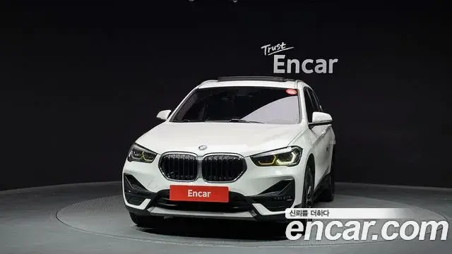 BMW X1 2020 — ფოტო 13/20