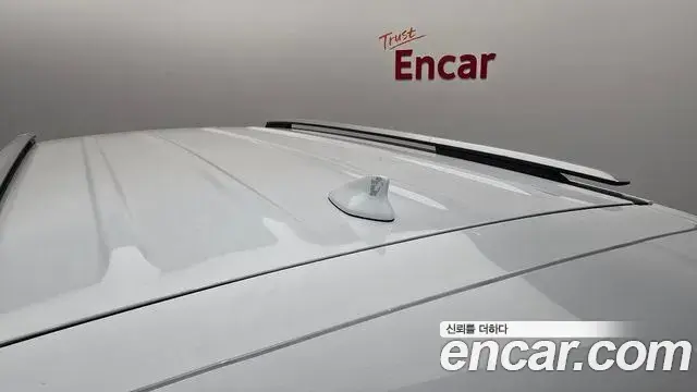 Kia Carnival 2024 — ფოტო 20/32