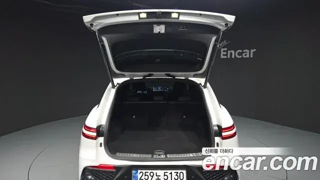 Genesis GV70 2021 — ფოტო 20/20