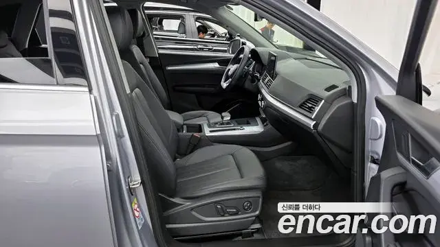 Audi Q5 2023 — Фото 11/20