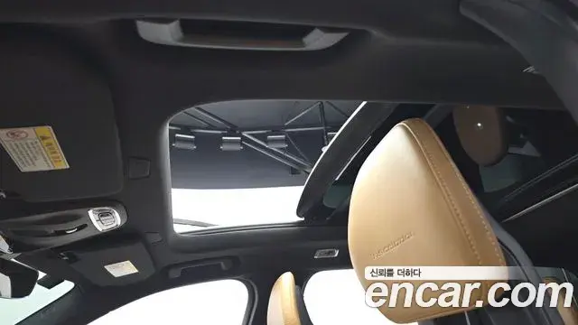 Volvo XC90 2018 — Şəkil 1/20