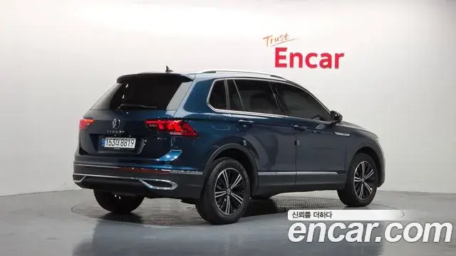 Volkswagen Tiguan 2021 — Şəkil 10/30