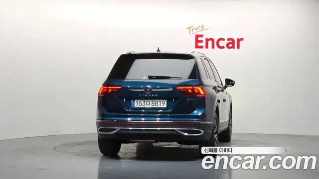 Volkswagen Tiguan 2021 — Şəkil 8/30