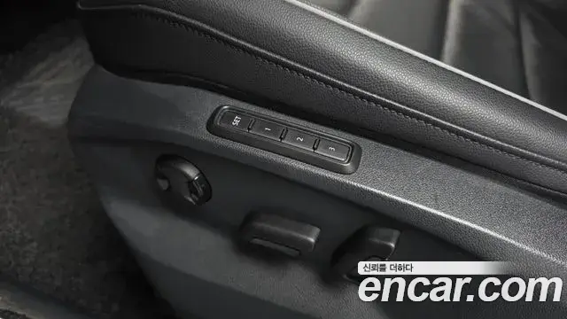Volkswagen Tiguan 2021 — Şəkil 29/30