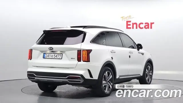 Kia Sorento 2021 — Photo 14/32