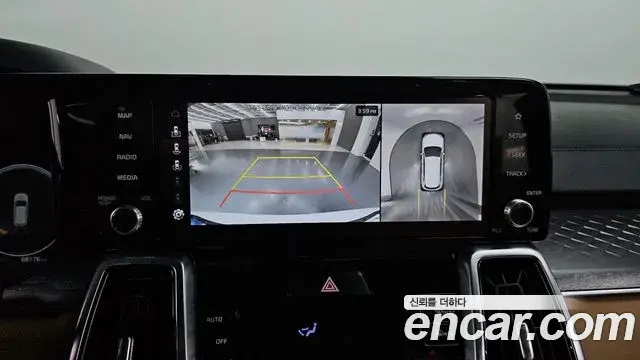 Kia Sorento 2021 — Photo 19/32