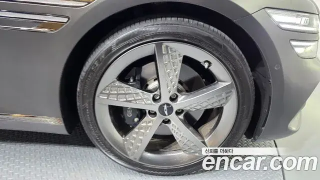 Genesis G80 2024 — Şəkil 10/20