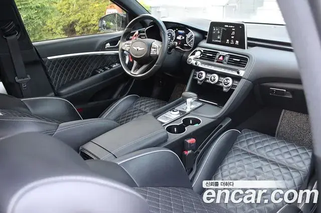 Genesis G70 2019 — ფოტო 12/20