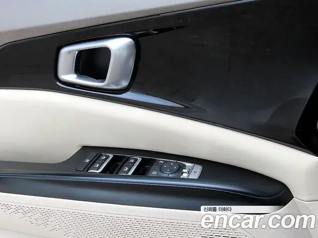 Kia Carnival 2021 — ფოტო 9/20