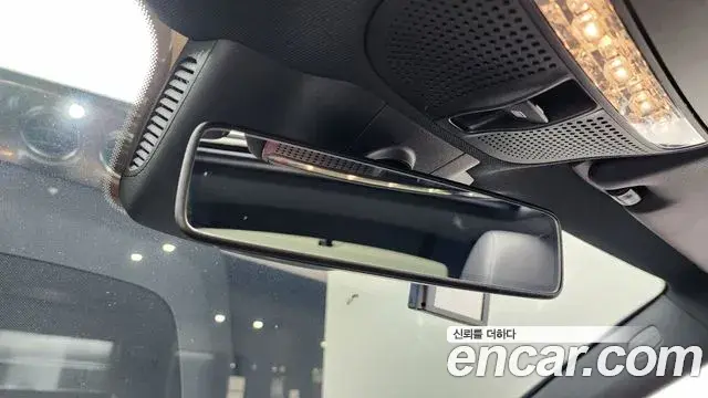 Mercedes-Benz E-Class 2020 — ფოტო 15/30