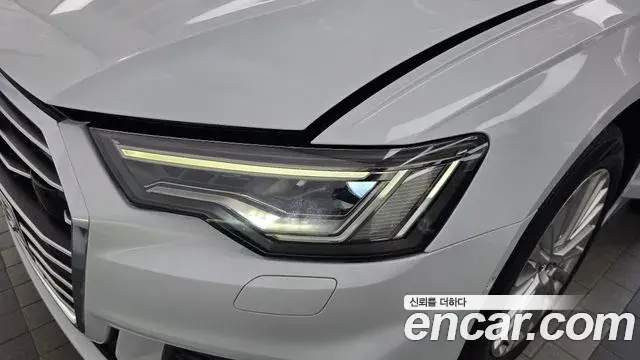 Audi A6 2020 — ფოტო 10/35