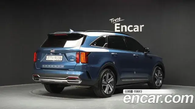 Kia Sorento 2021 — Şəkil 8/37