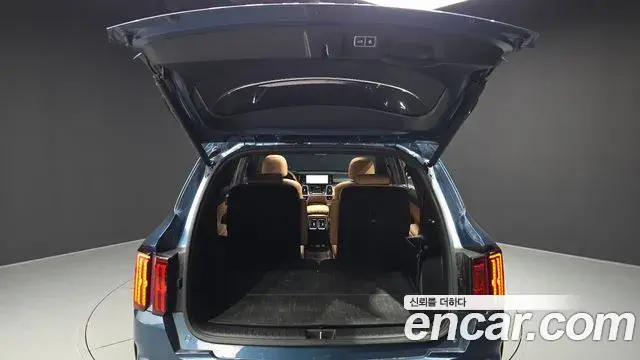 Kia Sorento 2021 — Şəkil 23/37