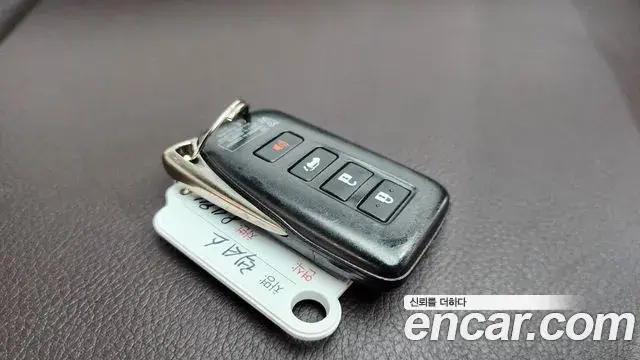 Lexus RX450h 2019 — Şəkil 15/38