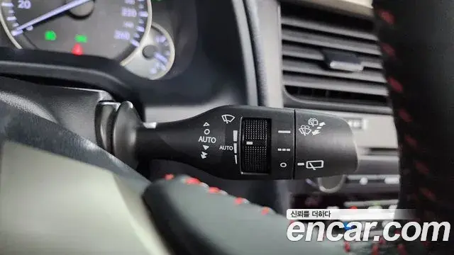 Lexus RX450h 2019 — Şəkil 24/38