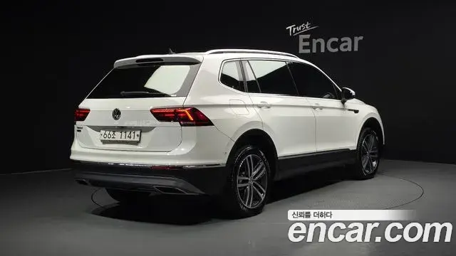 Volkswagen Tiguan Allspace 2018 — Фото 2/20