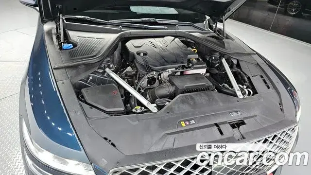 Genesis G80 2022 — Şəkil 10/30