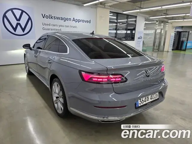 Volkswagen Arteon 2022 — ფოტო 7/20