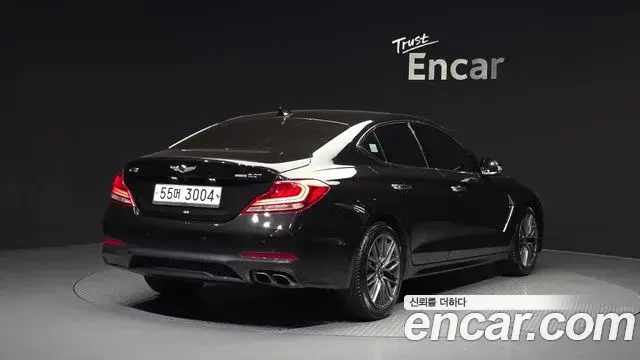 Genesis G70 2018 — ფოტო 19/30