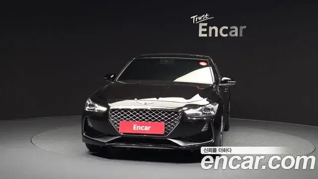Genesis G70 2018 — ფოტო 23/30