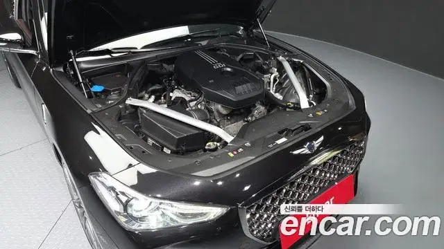 Genesis G70 2018 — ფოტო 14/30