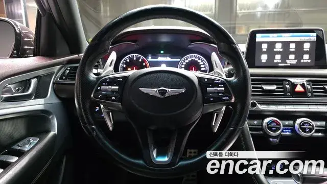 Genesis G70 2018 — ფოტო 24/30