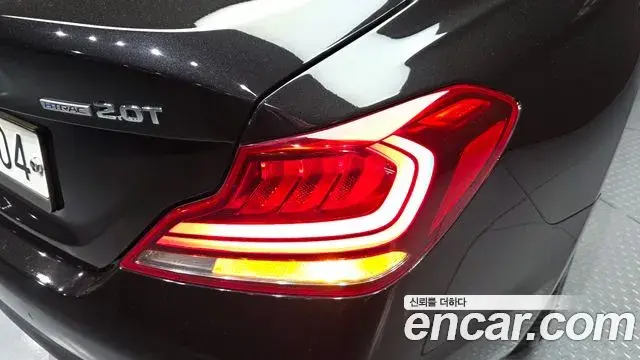 Genesis G70 2018 — ფოტო 5/30