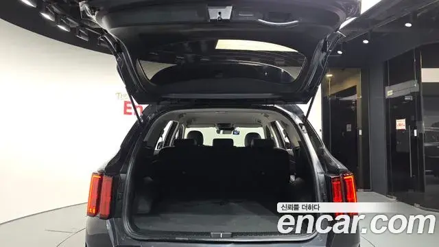 Kia Sorento 2022 — Фото 20/20